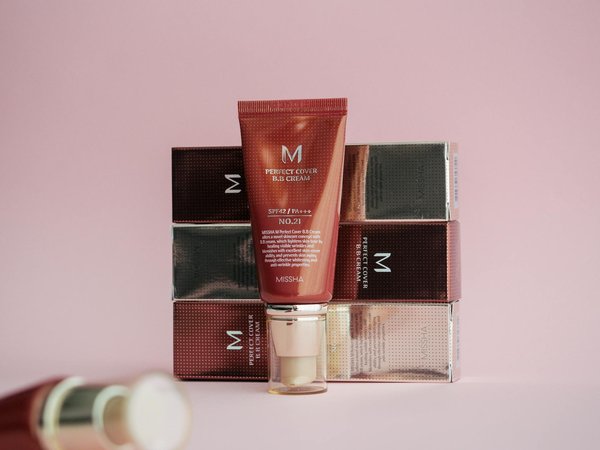 Descubre la Moda que Realza tu Belleza Femenina